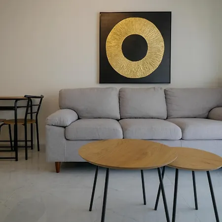 Deluxe Apartment Tríkala